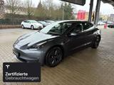 Tesla Model 3 Long Range AWD - silberne Tesla Model 3