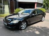 Mercedes-Benz Mercedes S-Klasse Lim. S 320 CDI L 2. Hand - Mercedes-Benz S 320 in Duisburg
