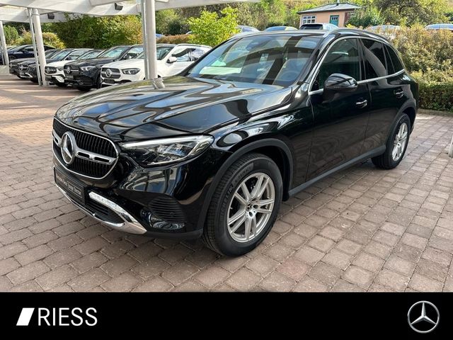 Mercedes-Benz GLC 200 4M Avantgarde Navi LED AHK Ambi Kamera