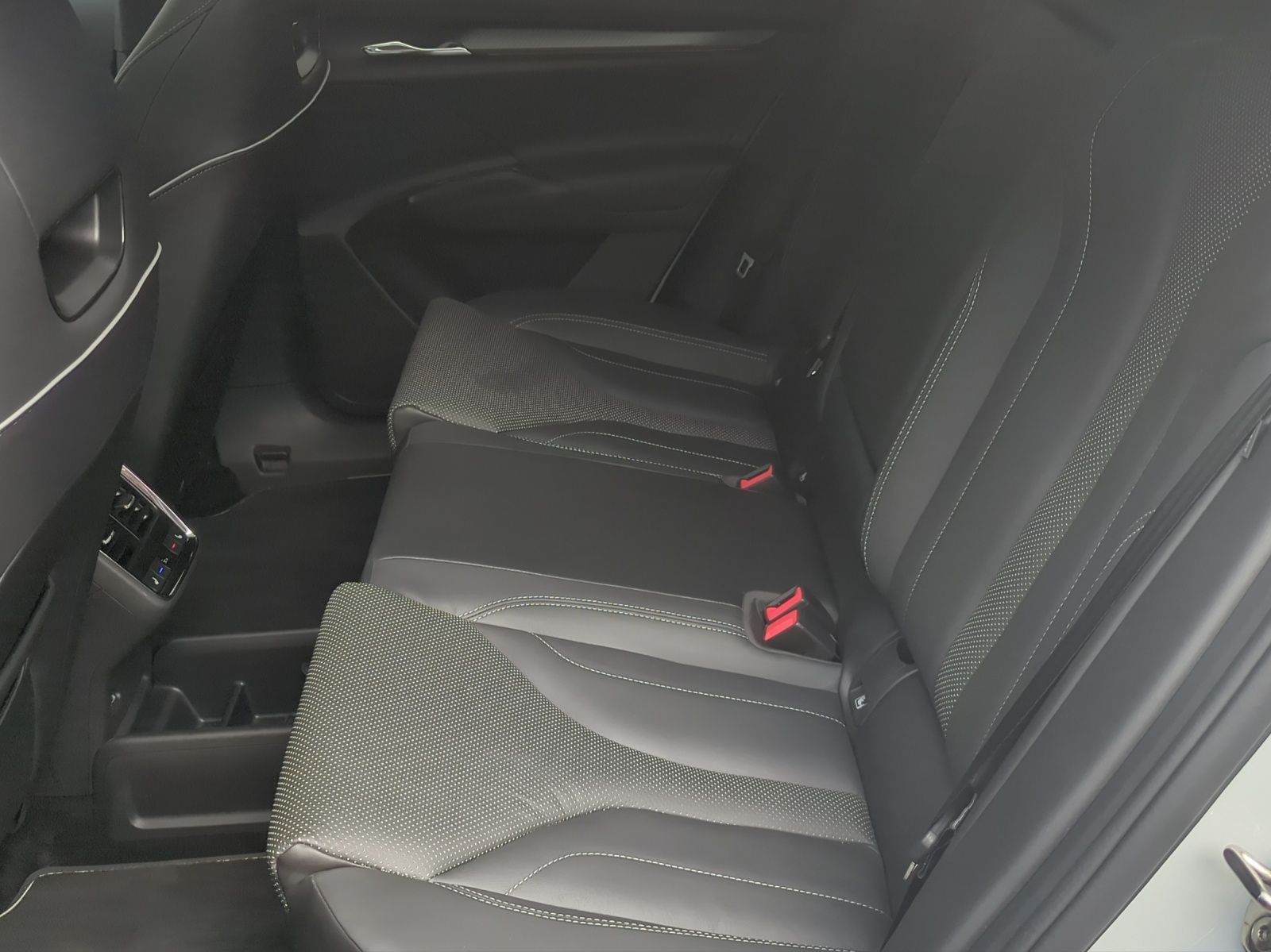 Skoda Enyaq - Bild 3