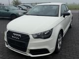 Audi A1 1.2 TFSI Ambition/SCHECKHEFT/NAVI/1.HAND/SZH