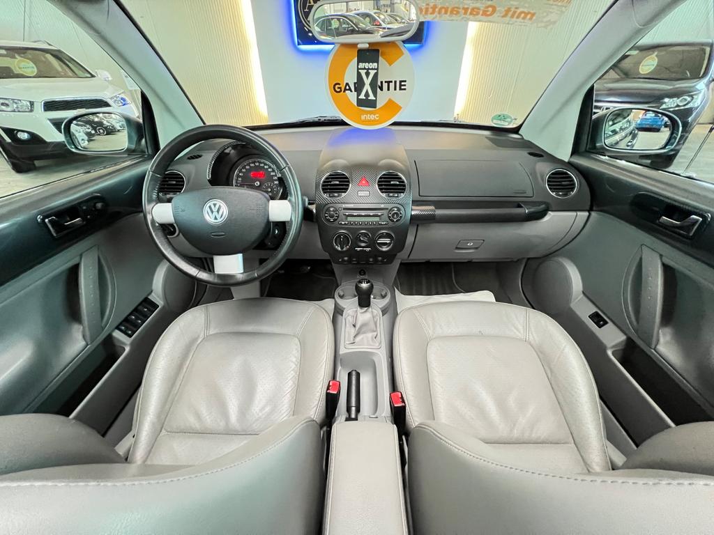 Volkswagen New Beetle