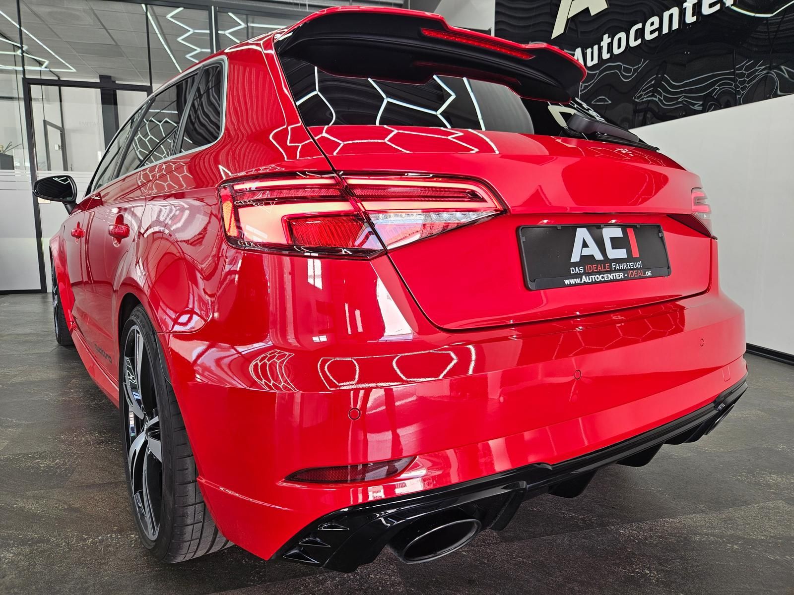 Audi RS3 2.5 TFSI quattro, foto 9