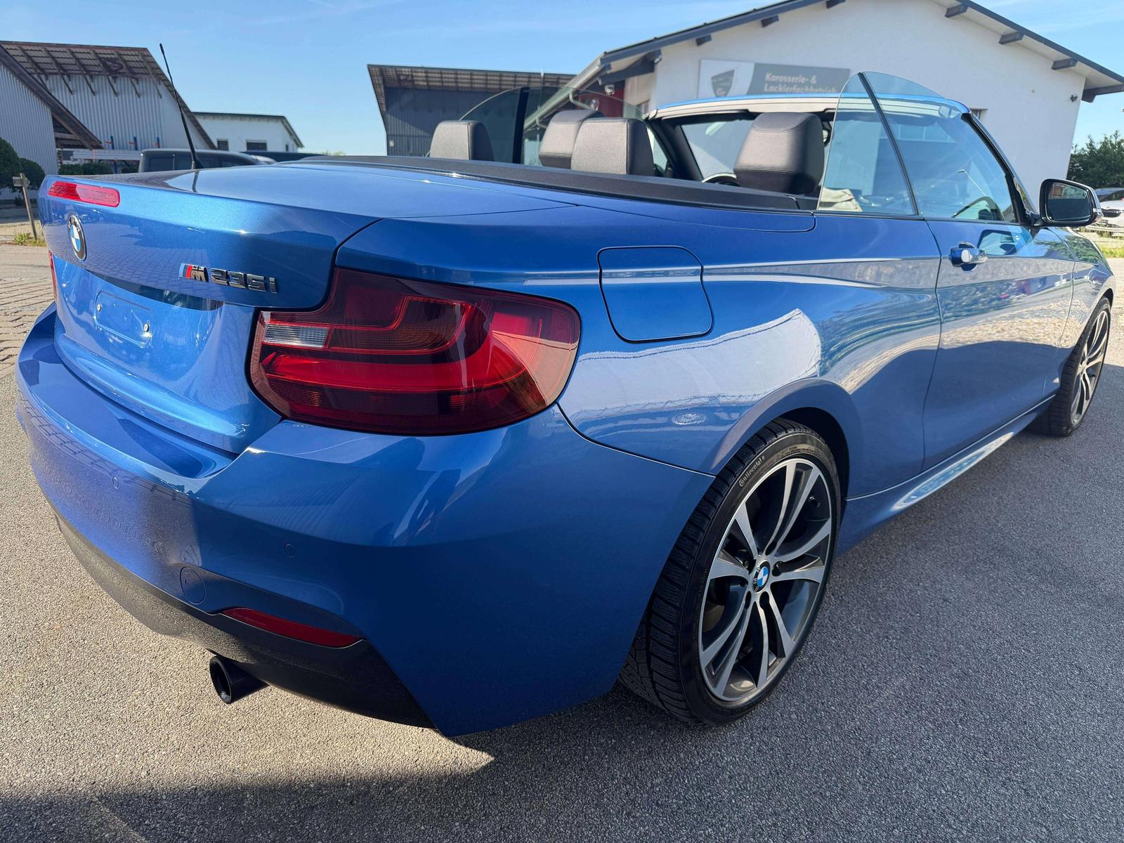 BMW 235 235i M-SPORT*XENON*NAVI*SITZHEIZUNG*TOP*SOFO