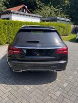 Mercedes-Benz C 300 d 4MATIC T Autom. AMG -Line  - Mercedes-Benz C 300: 4matic