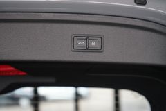 AUDI RS3 Sportback | Schalensitze | Pano | HuD AUDI RS3 Sportback | Schalensitze | Pano | HuD