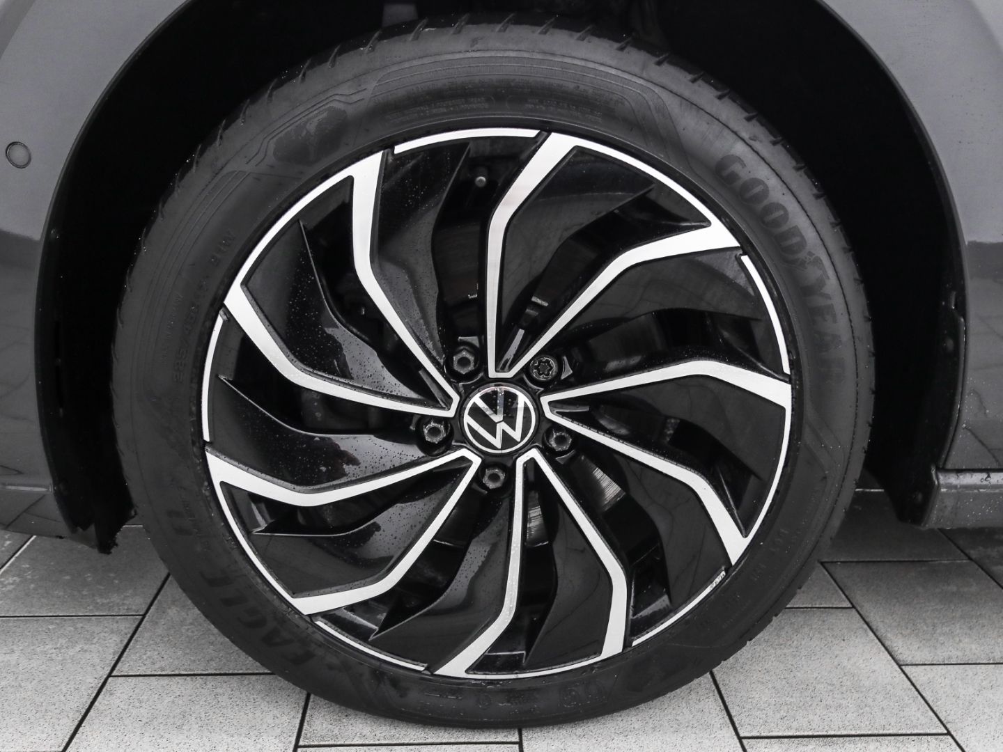 Volkswagen Golf 2.0 TSI DSG Style AHK Navi Harman Matrix-LE foto 3