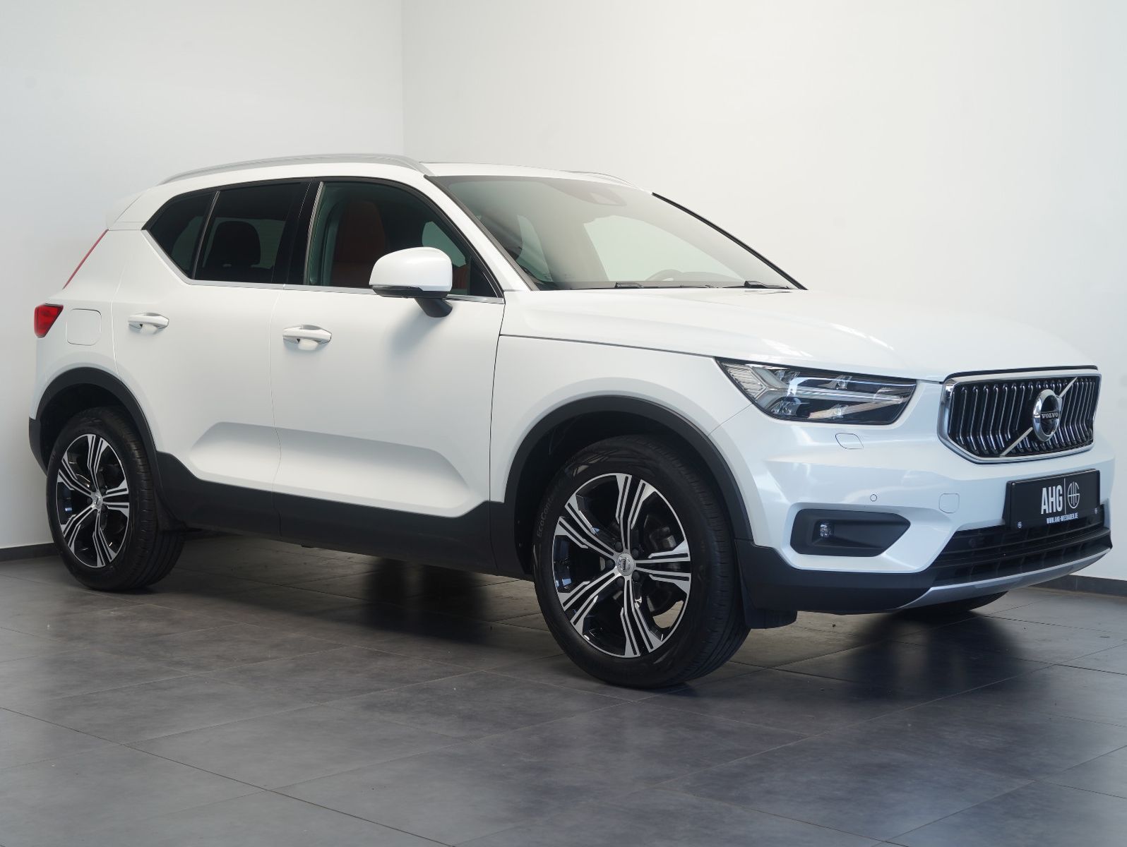 Fahrzeugabbildung Volvo XC40 T3 Inscription LED/NAVI/ACC/LEDER/PANO
