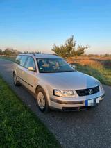 Volkswagen Passat 1.8L Automatik | Sitzhei... - gebrauchte VW Passat aus dem Jahr 2000