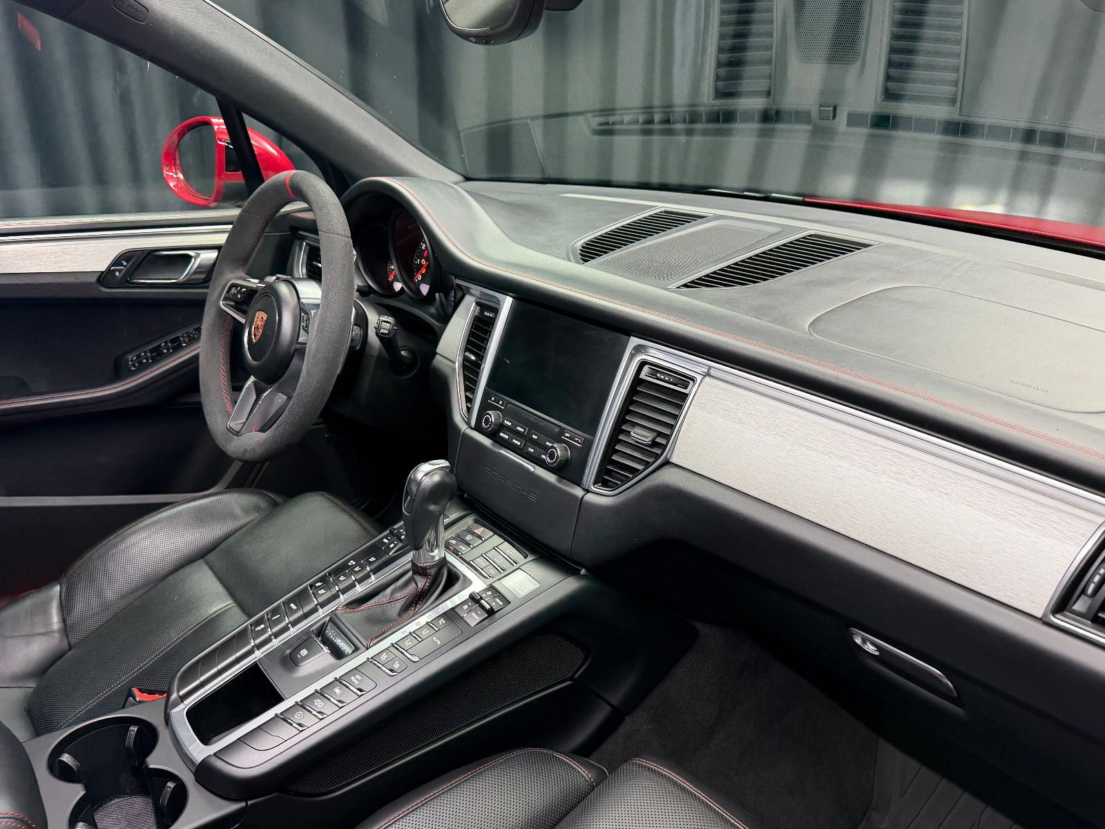 Fahrzeugabbildung Porsche Porsche Macan GTS |BOSE|360°|SITZBELÜFTUNG