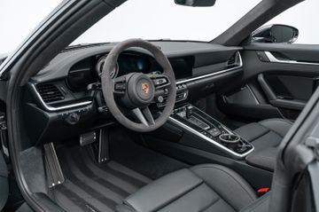 Porsche 992 - 11