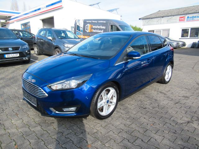 Ford Focus Lim. Titanium Motor Kupplung NEU !!!!