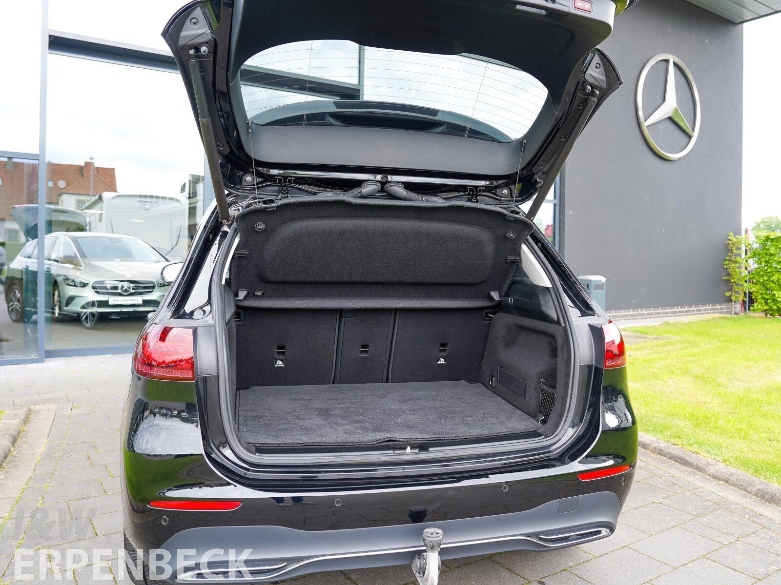 Fahrzeugabbildung Mercedes-Benz B 200 Progressive AHK Kamera MBUX El.Heckkl. LED
