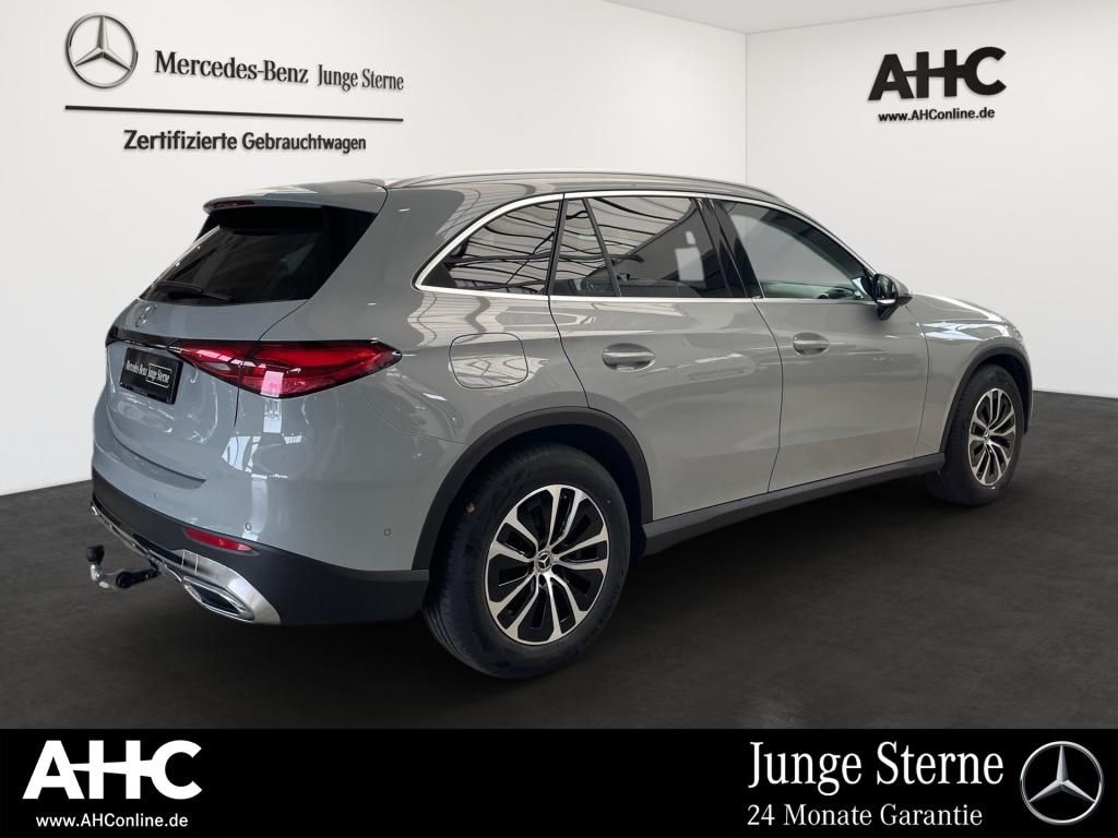 Fahrzeugabbildung Mercedes-Benz GLC 220 d 4M Avantg. AHK Pano Totwi DigitalLight