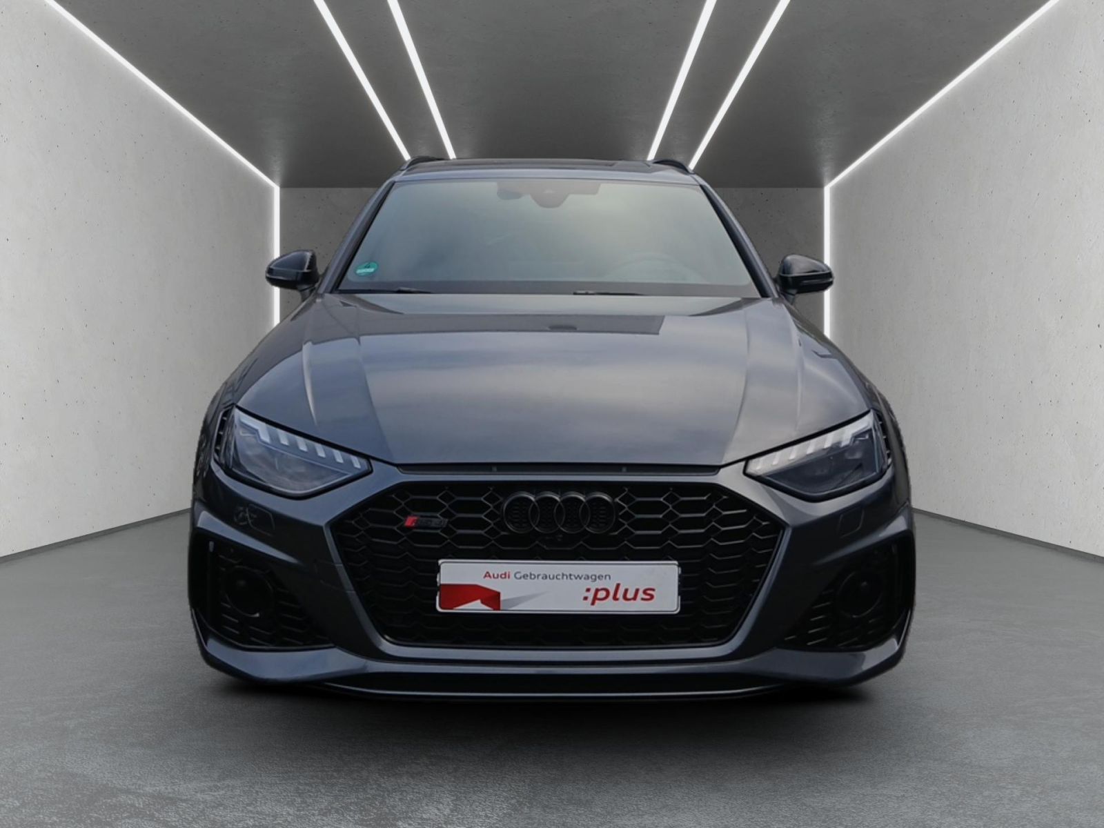 Audi RS4 - Bild 6