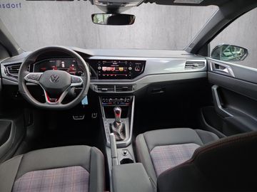 Fahrzeugabbildung Volkswagen Polo GTI Klima Einparkhilfe Sitzheizung