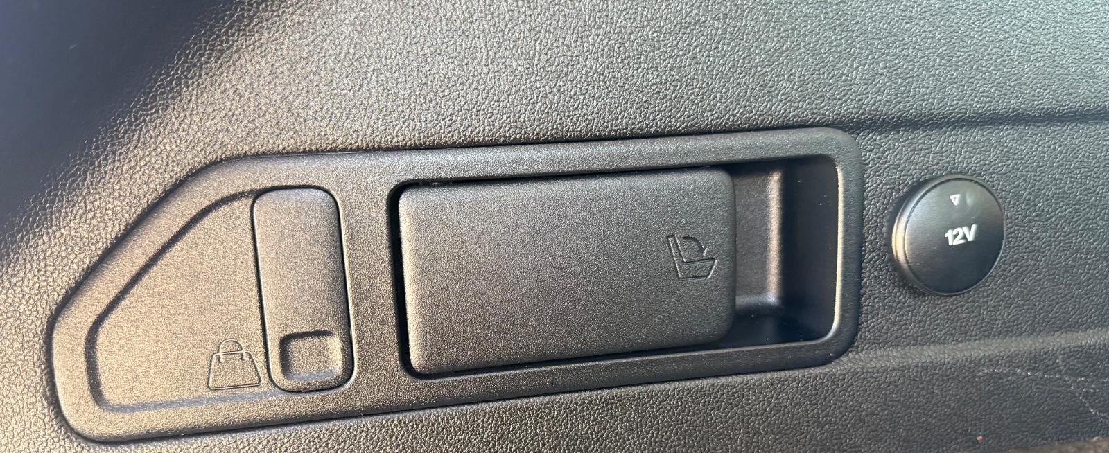 Ford Focus Turnier Cool & Connect Sport Lenkrad