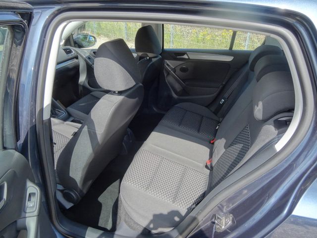 Fahrzeugabbildung Volkswagen Golf VI Trendline/TDI/105PS/PDC/Klima/SitzH/81TK