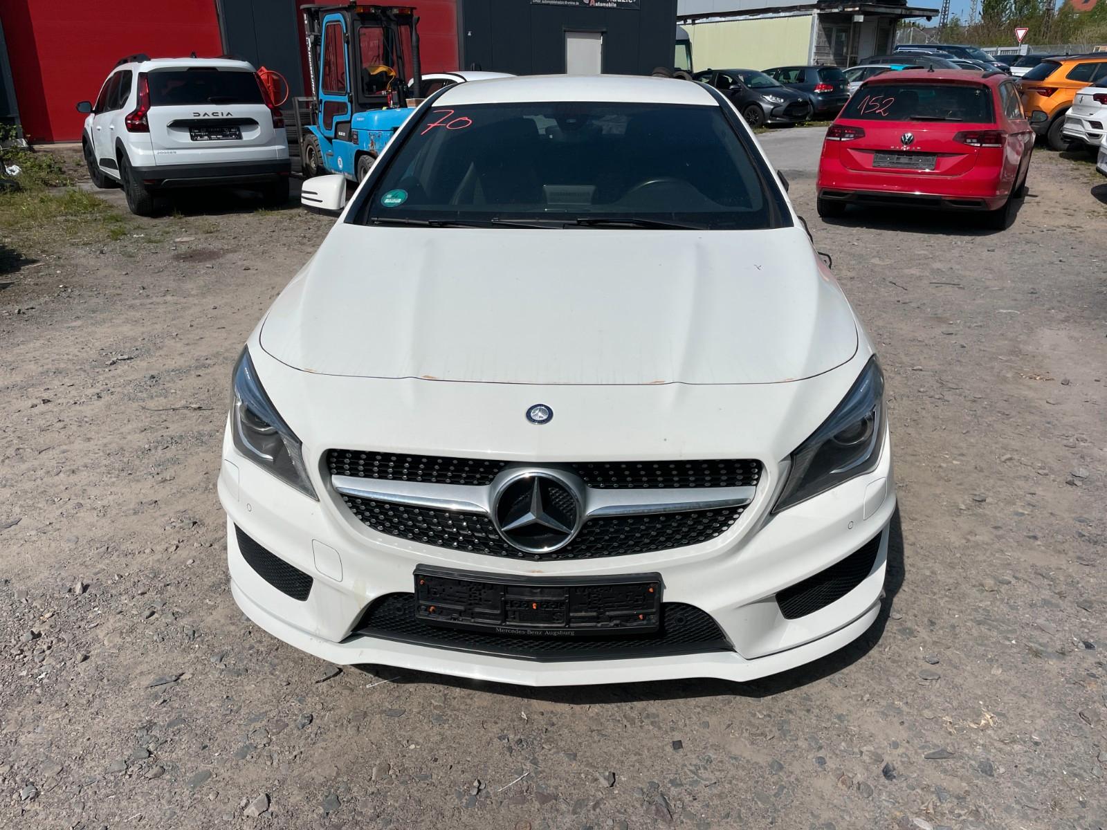 Mercedes-Benz CLA 200 Street Style  1,6. AMG Line
