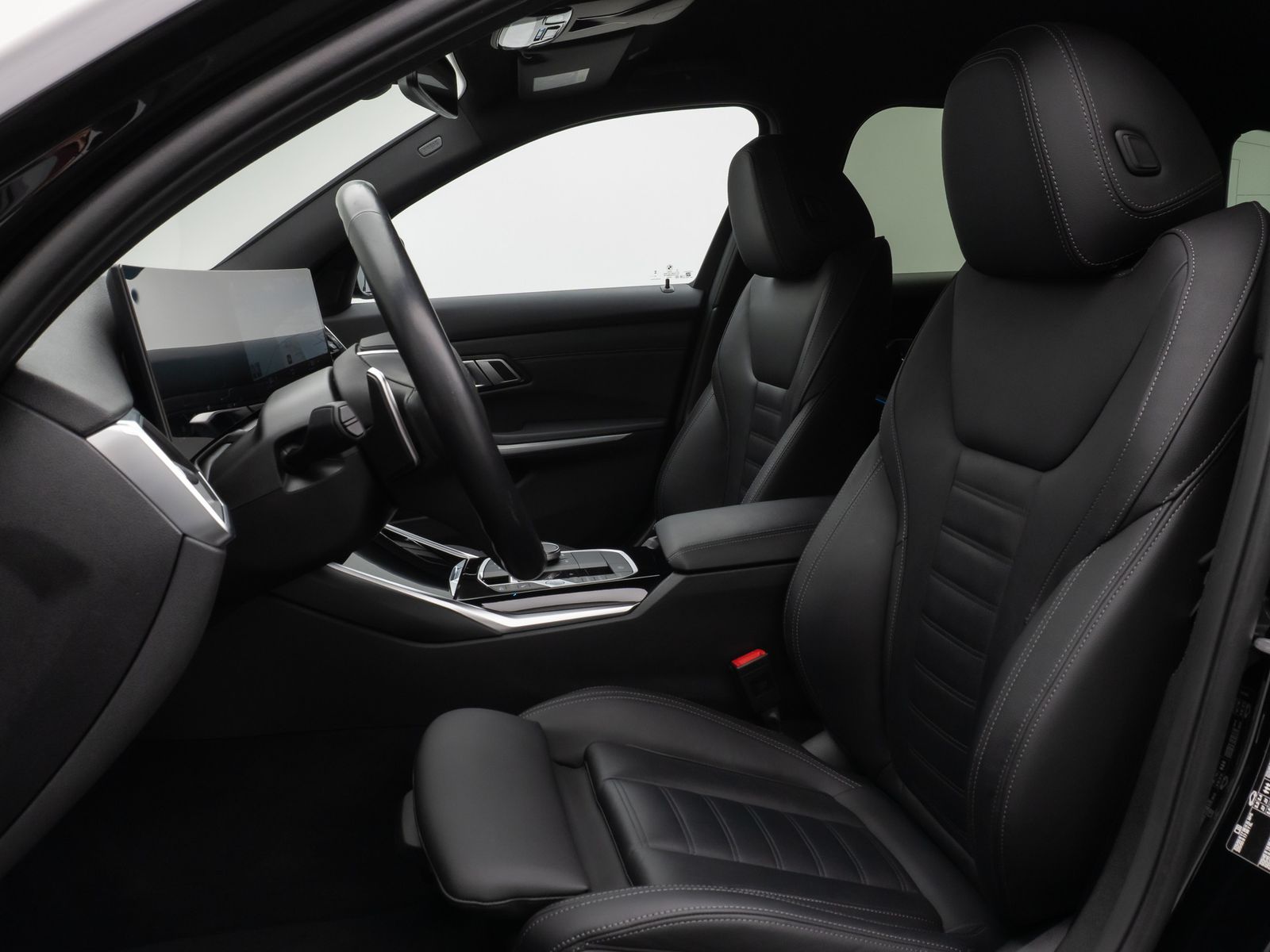 Fahrzeugabbildung BMW 330d Kamera DAB HiFi Leder Sport AdaptLED 18Zoll