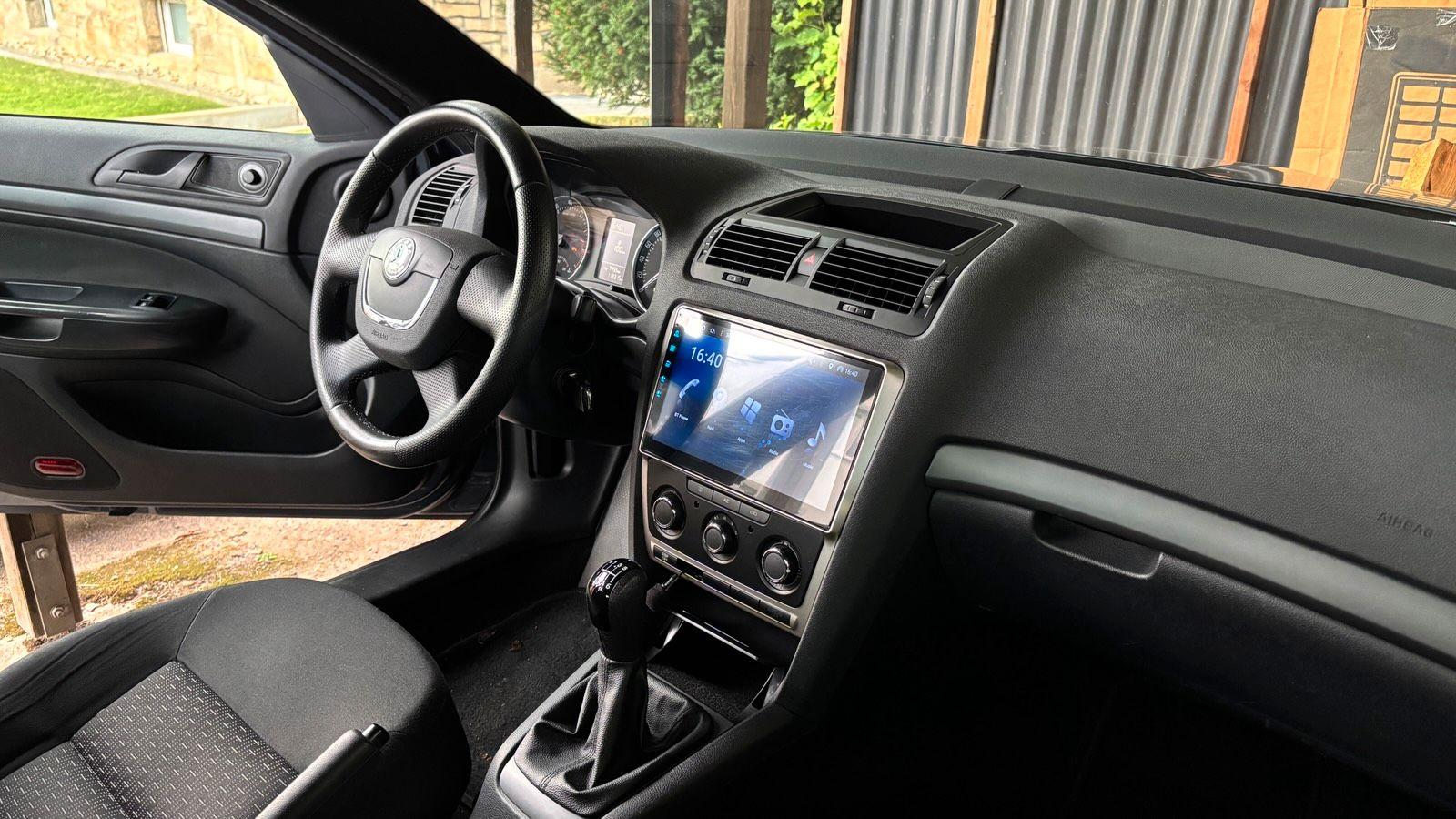 Skoda Octavia 2009 — photo 12