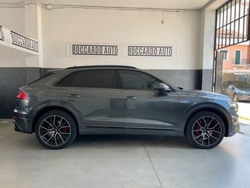 Audi Q8 - 3