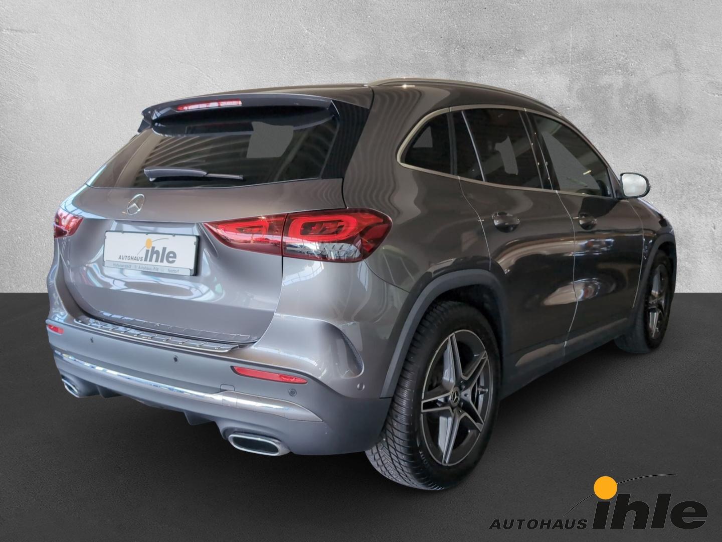 Mercedes-Benz GLA 250 AMG Line DCT 4Matic PANO.DACH+AHK+R-FAHR