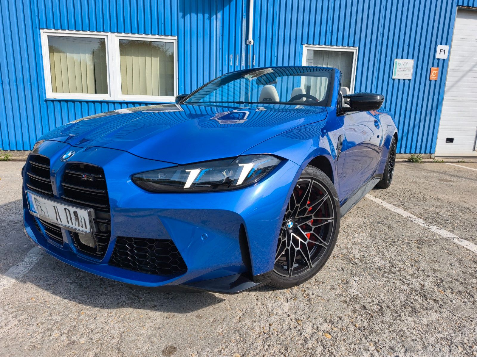 BMW M4 Cabrio M xDrive Competition