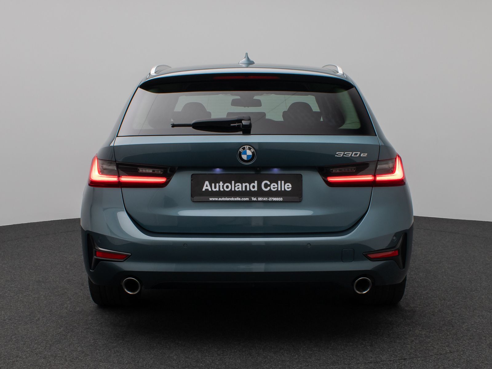 Fahrzeugabbildung BMW 330e  Sport Line Kamera DAB HiFi Komfort Alarm