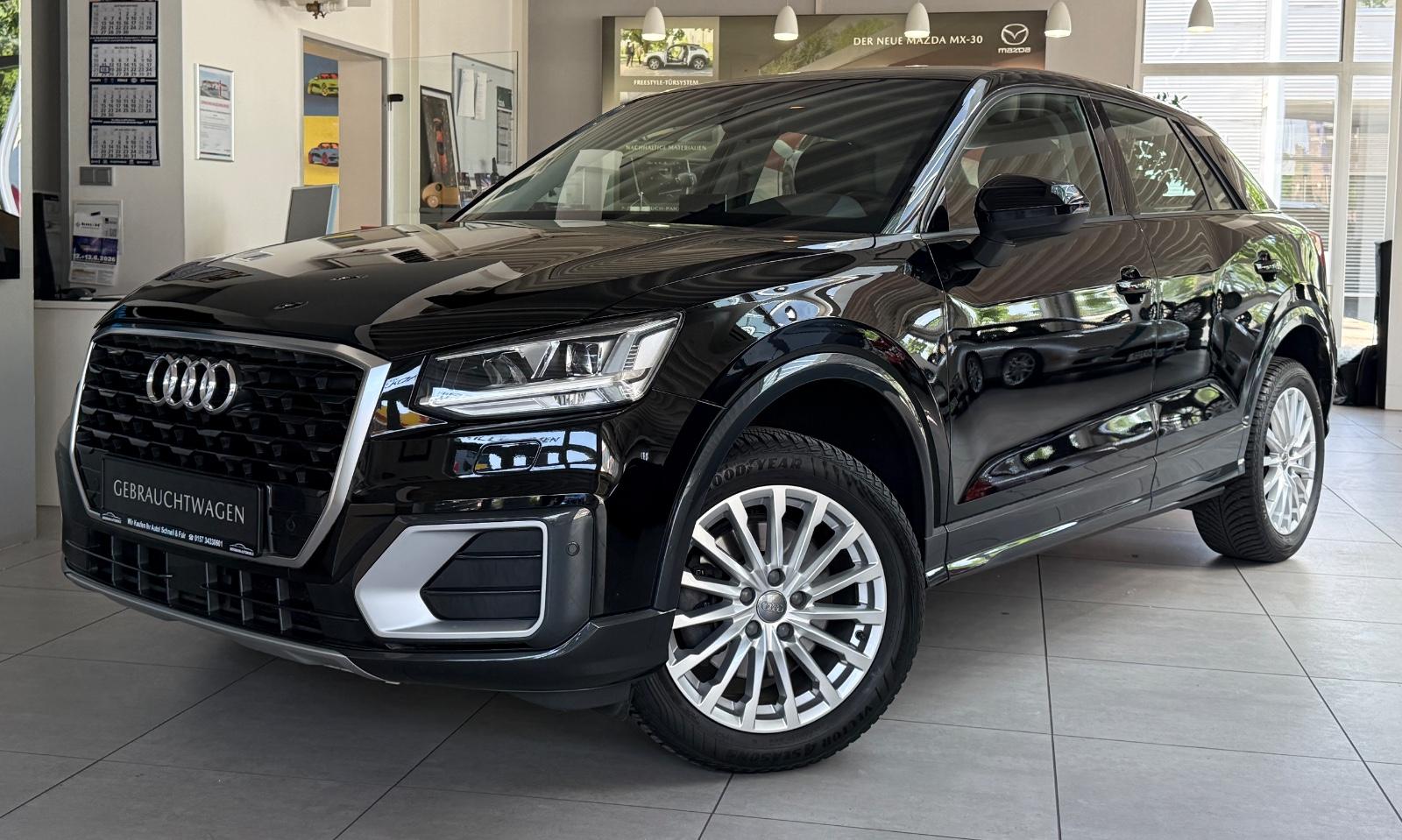 Audi Design Ultra Automatik 2-Hand LED SHZ