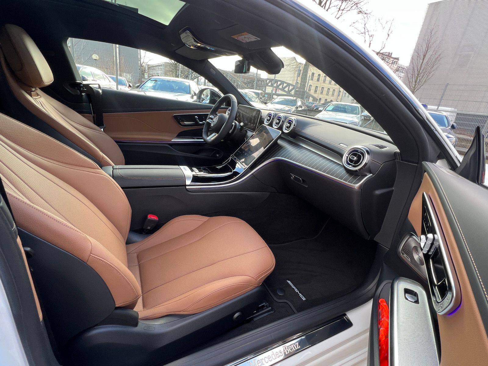 Fahrzeugabbildung Mercedes-Benz CLE 200 AMG LINE PREMIUM PANORAMA SITZKLIMA