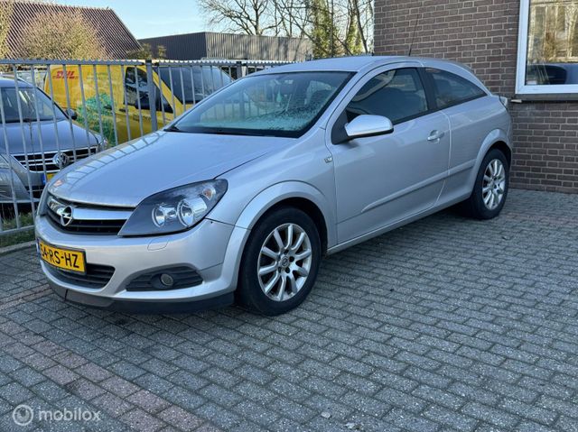 Opel Astra GTC 1.6 Edition AIRCO/MF-STUUR APK IS VERL