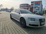 Audi Ich verkaufe ein schönes Auto. - Audi A8 mit LPG-Antrieb