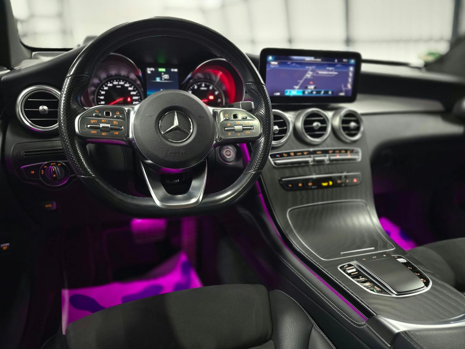 Mercedes-Benz GLC 200 Coupe 4Matic AMG Line 8fach TÜV-NEU foto 21