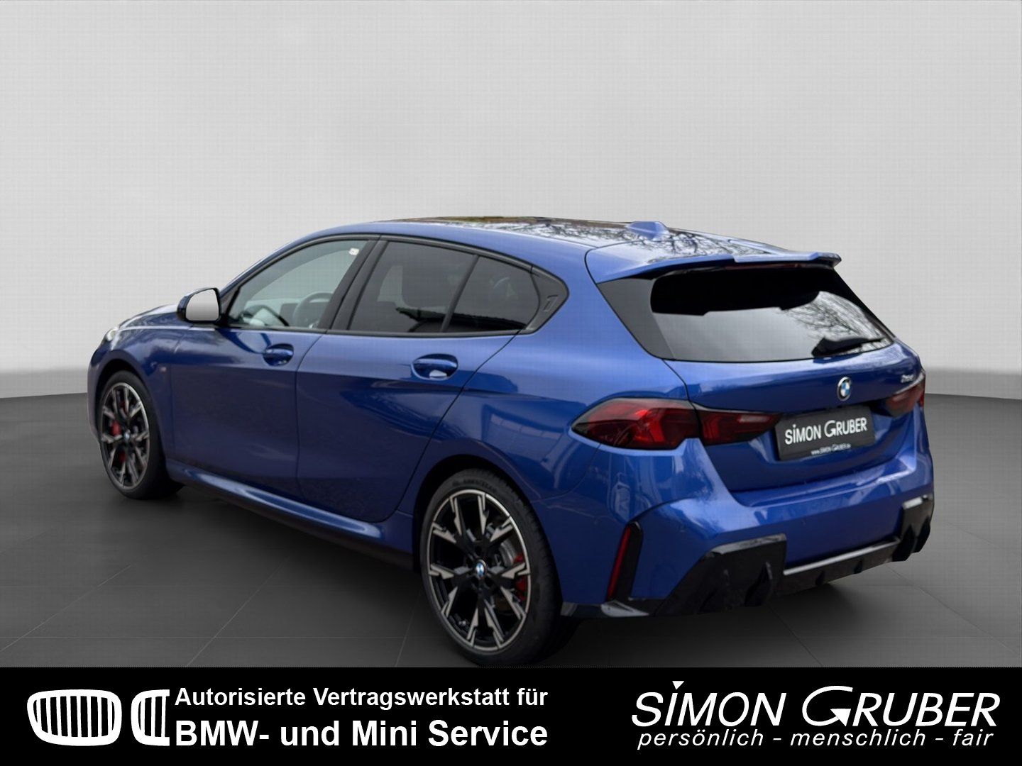 Fahrzeugabbildung BMW 118d M Sport Pro Shadow Pano Live Cockpit 19Zoll