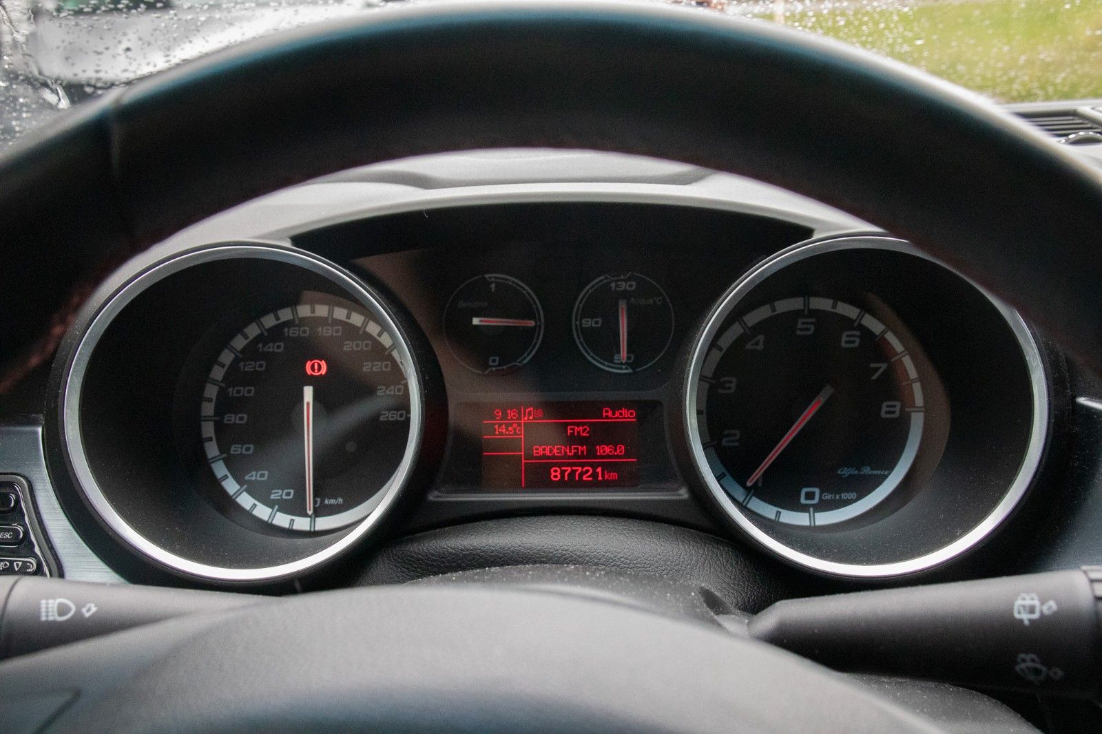 Fahrzeugabbildung Alfa Romeo Giulietta 1.4TB Turismo Navi*1Hd*Temp*Sitzhzg