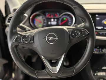 Fotografie 19 des Opel Grandland (X) Grandland X Plug-in-Hybrid 1.6 DI AT Ultimate