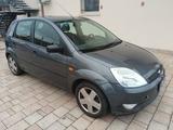 Ford Fiesta 1.4 TDCi 5p. Ghia - Ford Fiesta aus 2004 mit Diesel-Antrieb