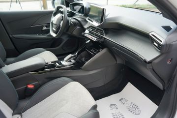 Fahrzeugabbildung Peugeot 208 GT Pack*Pano*Kamera*Navi*Service Neu