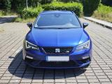 Seat Leon ST CUPRA 300 4Drive | 1. Hand - Seat Leon in Wiesbaden