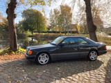 Mercedes-Benz Tadelloser W124/CE230 - Mercedes-Benz W124 aus dem Jahr 1988