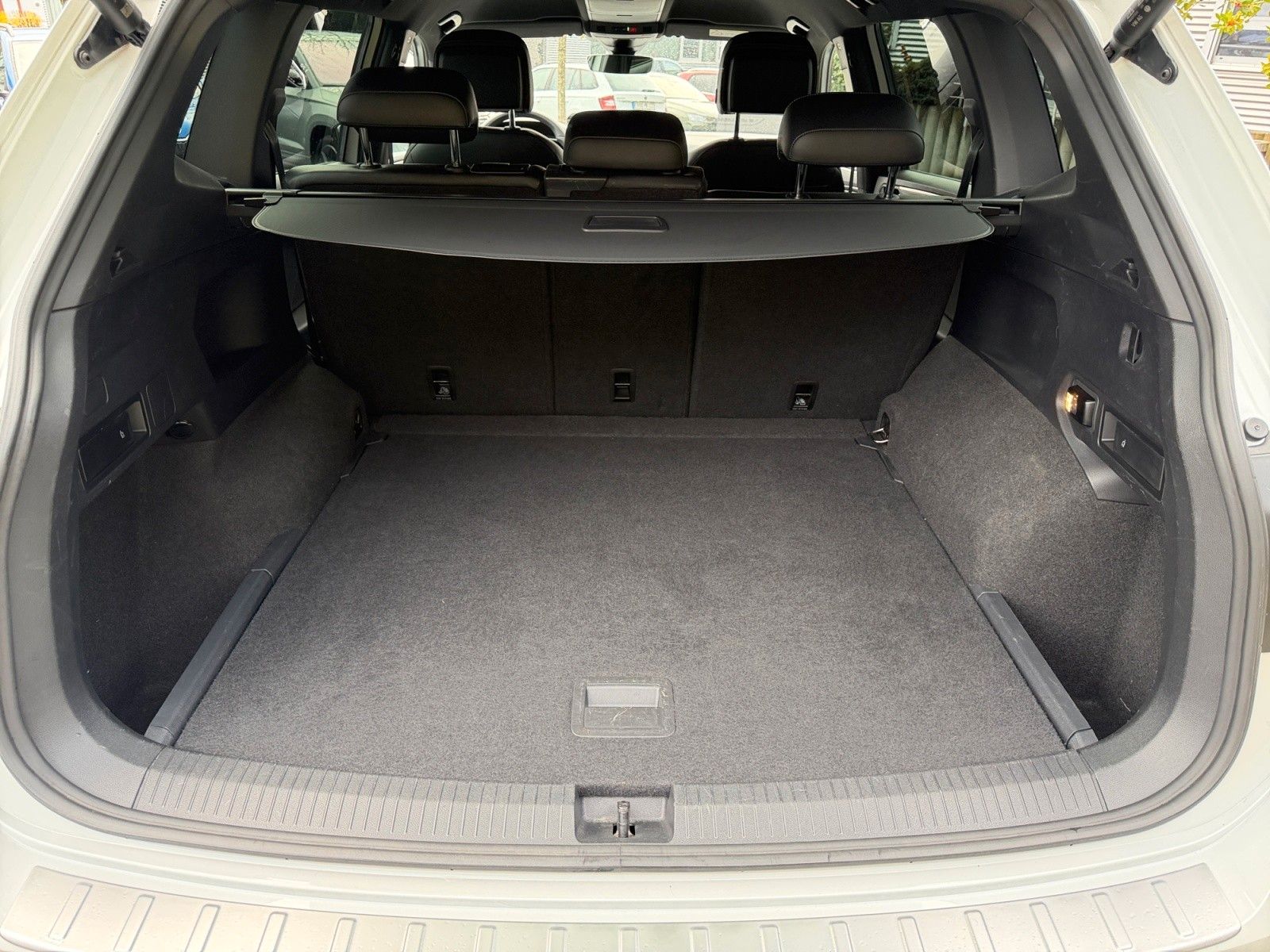 Tiguan Allspace R-Line