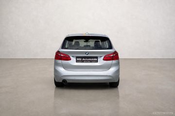 BMW 218 - 8