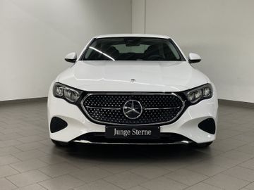 Mercedes E 200 - 3