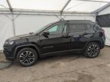 Jeep Compass 1.5l Limited/ 360°Kamera/Totwinkelwar./ - Jeep Compass Allradantrieb Geländewagen Limited mit Benzin-Antrieb