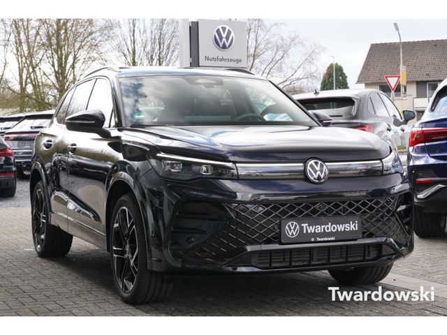 Volkswagen Tiguan 2.0 TDI 4Motion R-Line PANO Massag360° HU