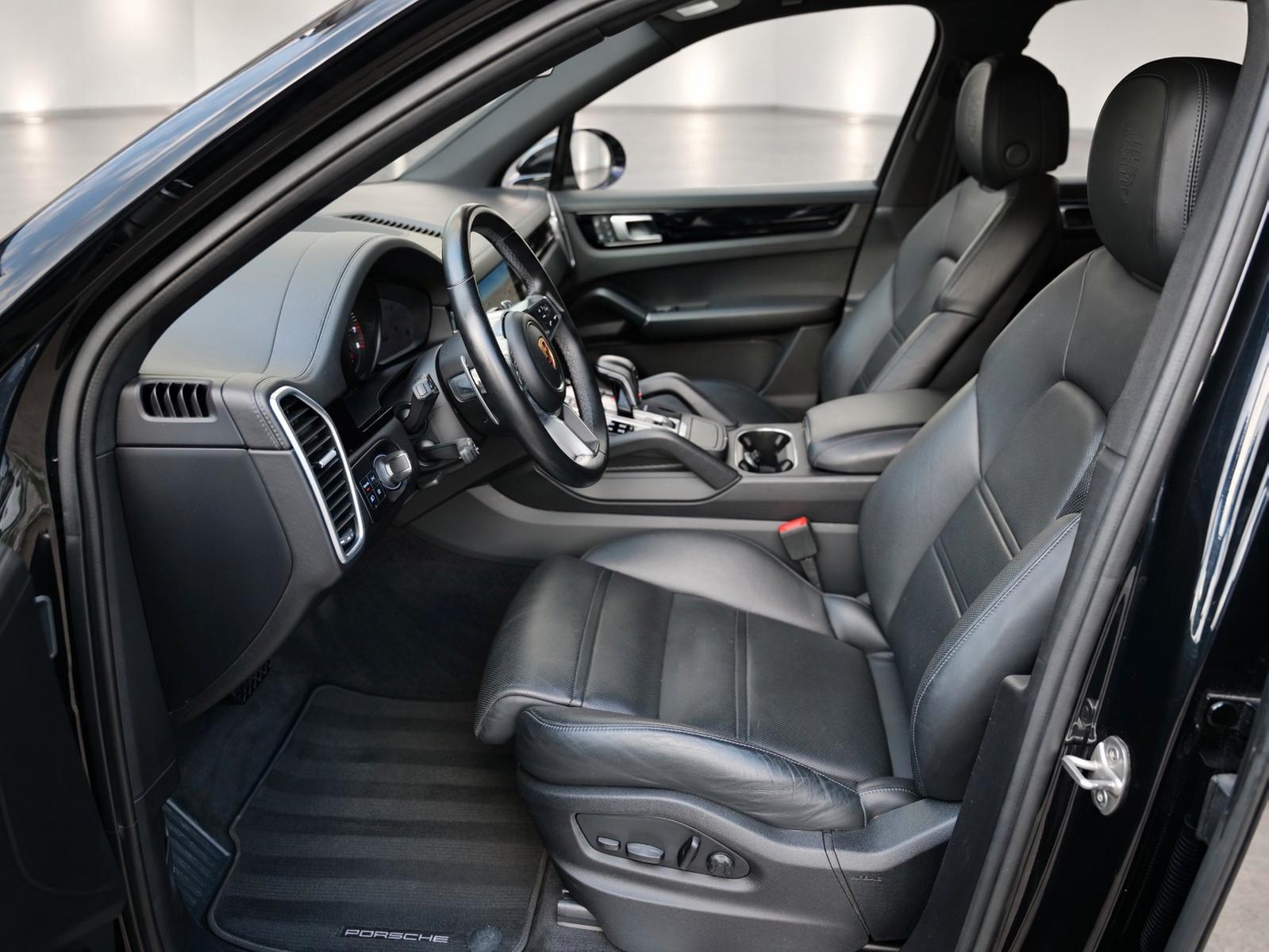 Porsche Cayenne SPORT DESIGN+ACC+360°+HUD+LEDERPAKET