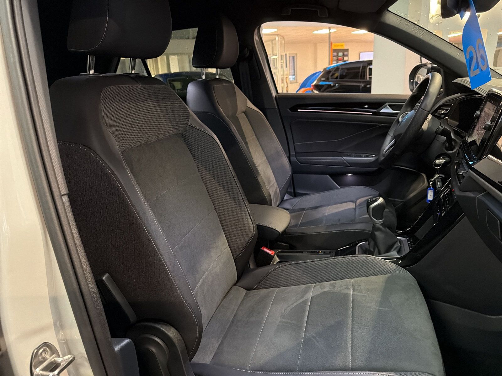 T-Roc R-Line TSi Navi AZV Black Style LED