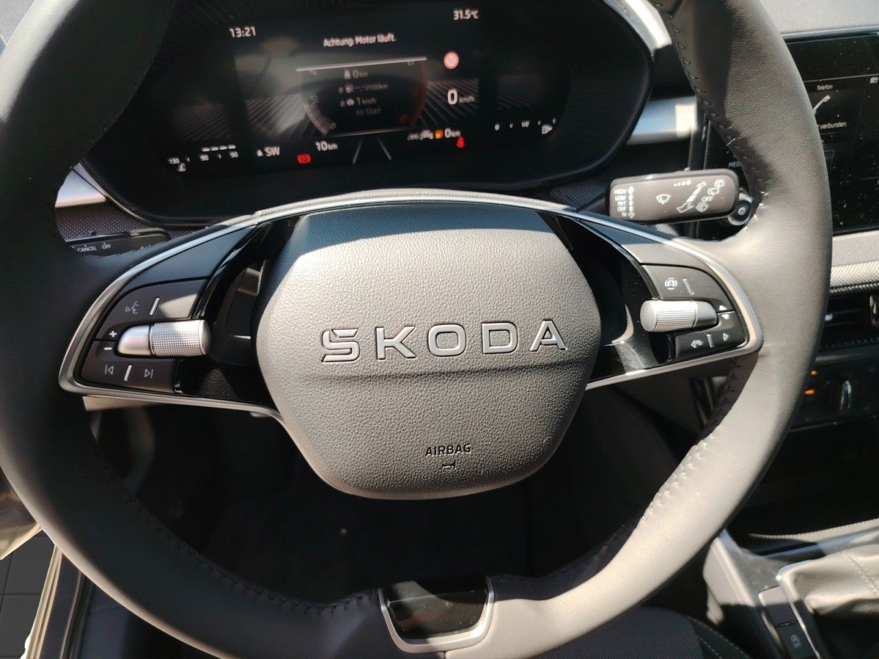 Fahrzeugabbildung SKODA Fabia Sondermodell 130 Jahre Edit. 1.0 MPI