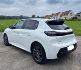 Peugeot 208 PureTech 100 Active Pack Active Pack - Peugeot 208 von privat